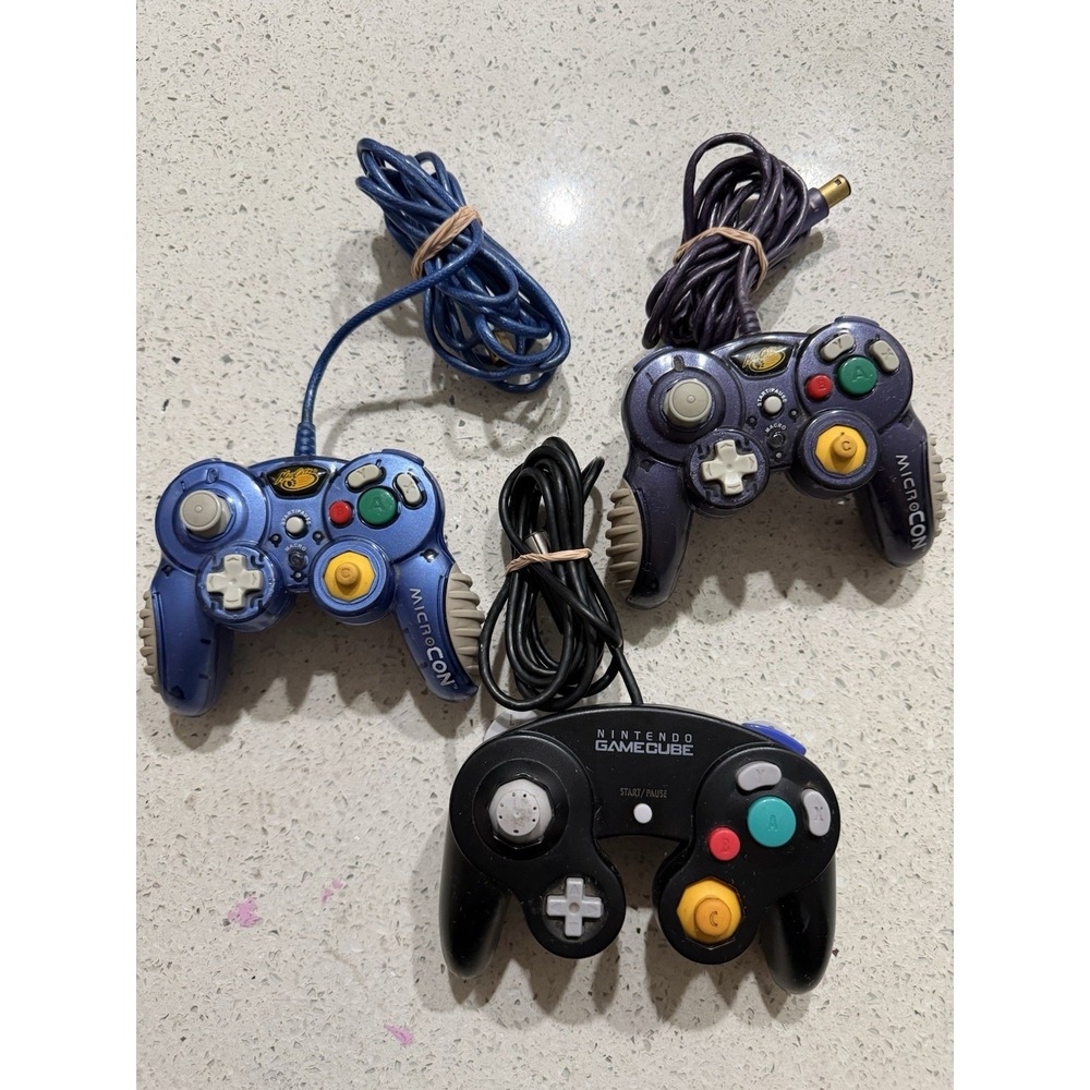 nintendo gamecube controllers Lot‎ Of 3